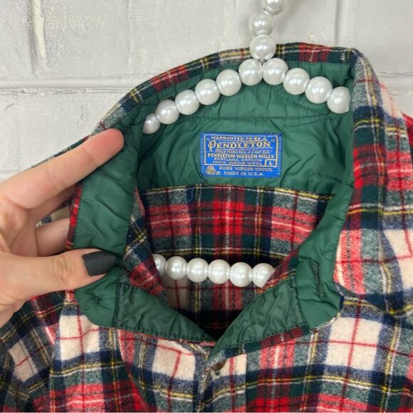 Vintage Men’s Pendleton Christmas Red Plaid Wool Button Down Flannel Shirt L - Picture 9 of 10